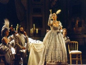 La Traviata al Teatro Sociale di Como